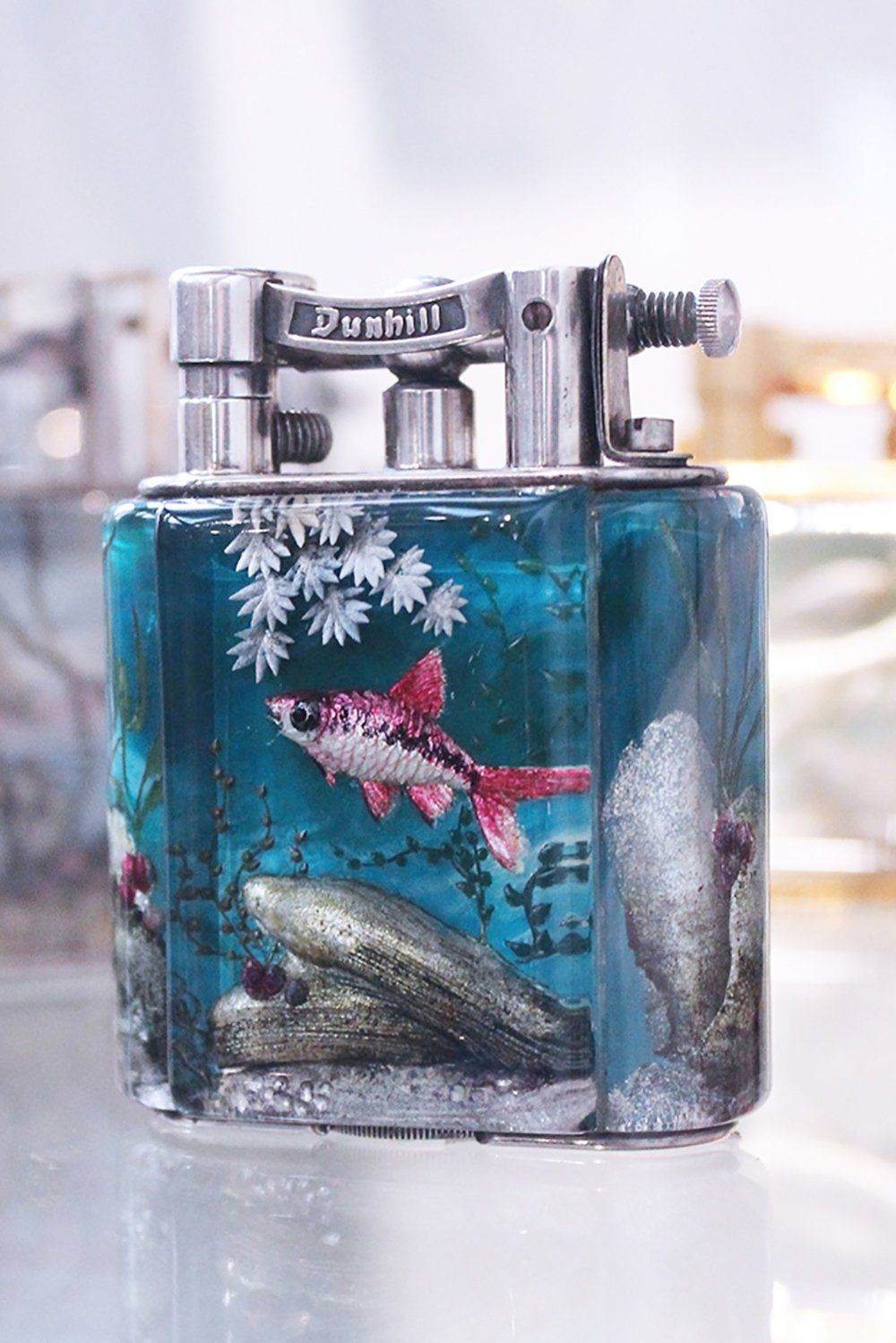 Dunhill Aquarium Table Lighters – the number 1 way to burn your money