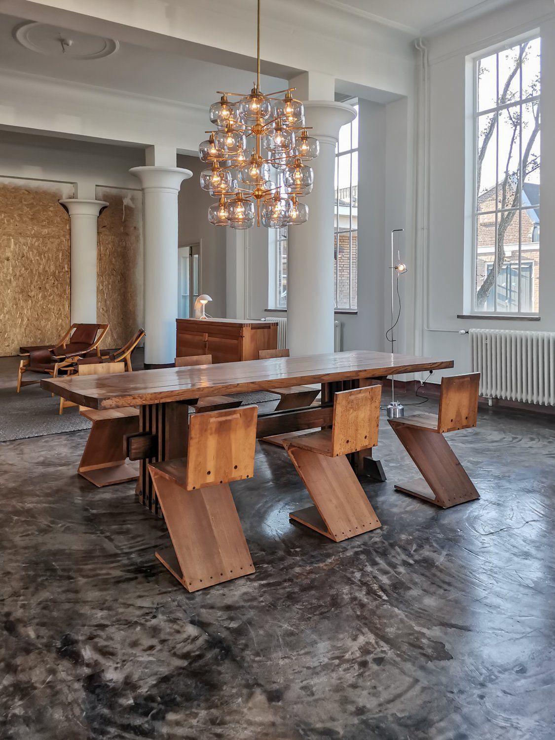 Morentz Jordi Vilanova I Bosch Table Designed for ‘Caves Codorniu’ and six Rietveld ‘Zig Zag’ chairs