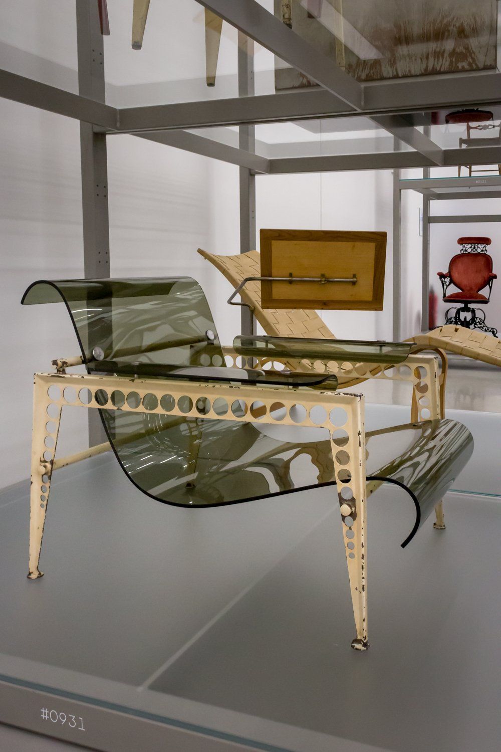 Jean Prouve’s Garden Chair for the UAM Pavilion